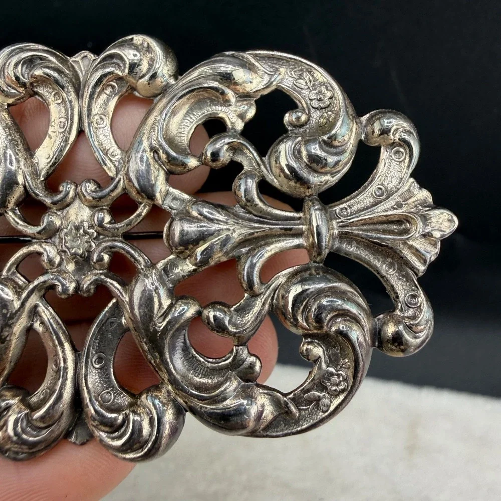 Vintage Filigree Brooch Floral Silver Tone